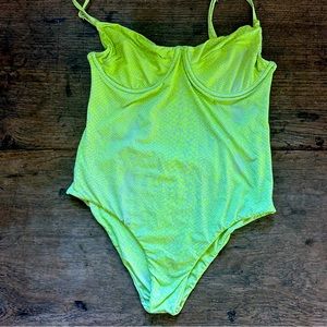 ACACIA Marlow lining bodysuit Neon green snake size large